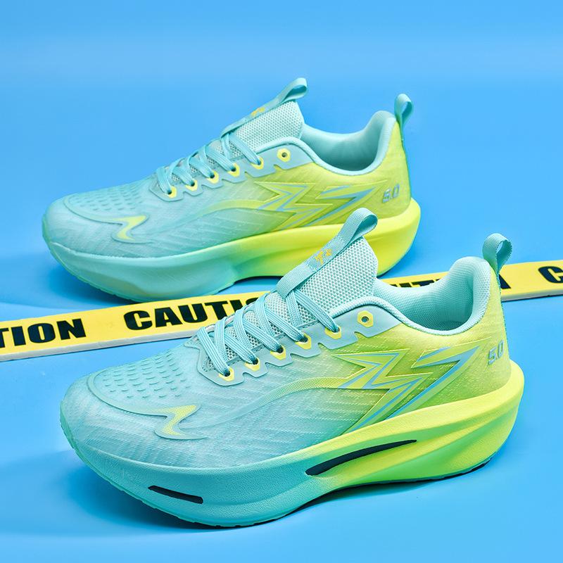 Couple running shoes 2025 new summer breathable mesh running shoes shock absorption lightweight soft sole comfortable casual sports shoes