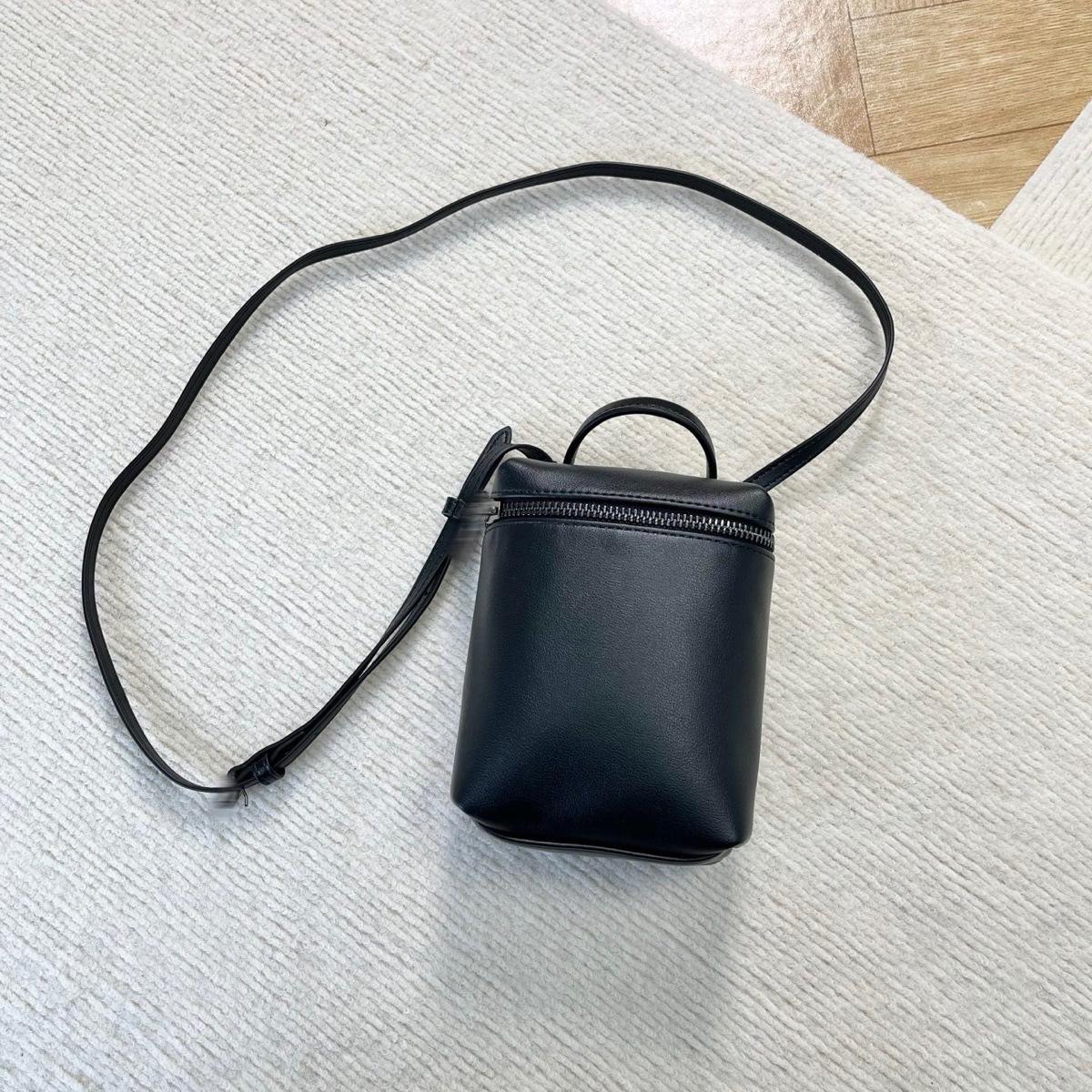 

New Sturdy Box Bag, Cowhide Mini Crossbody Bag, Genuine Leather Phone Bag, Hand-held Single Shoulder Crossbody Bag, Women s Bag чёрный