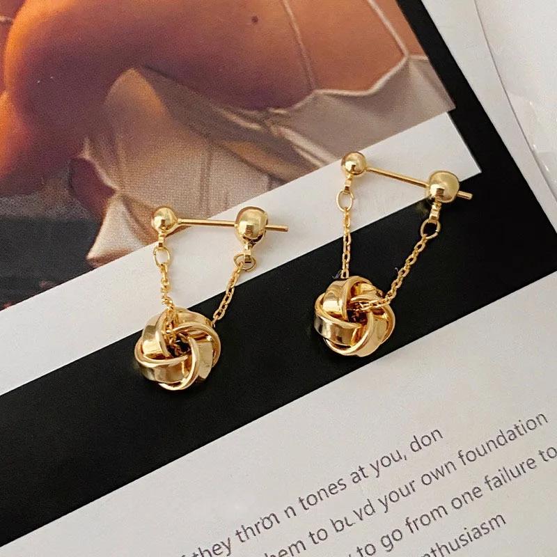 

Новый уникальный дизайн с металлическими геометрическими цепочками-кисточками и персонализированными серьгами