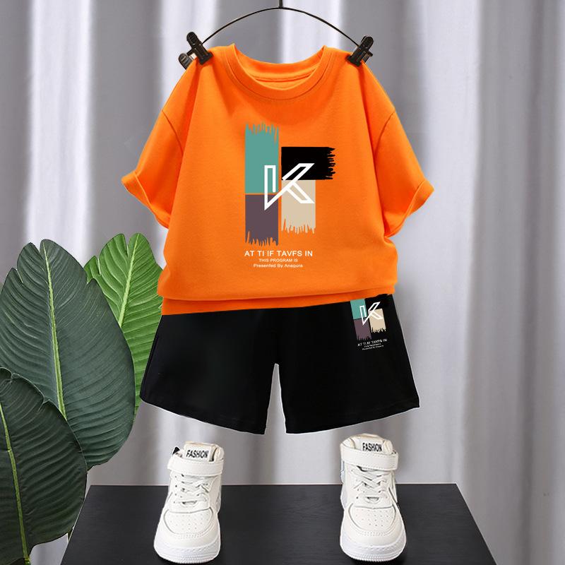 

Летний дышащий детский костюм из хлопка с короткими рукавами, свободная корейская футболка для мальчиков, универсальный костюм с короткими рукавами 120 оранжевый