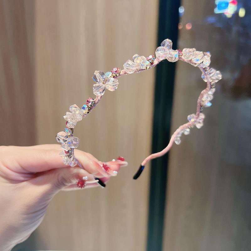 

Повязка на голову в стиле мори с цветочным узором в корейском стиле: Женский аксессуар для волос ручной работы с листьями - Элегантный, Универсальный для ношения на открытом воздухе.