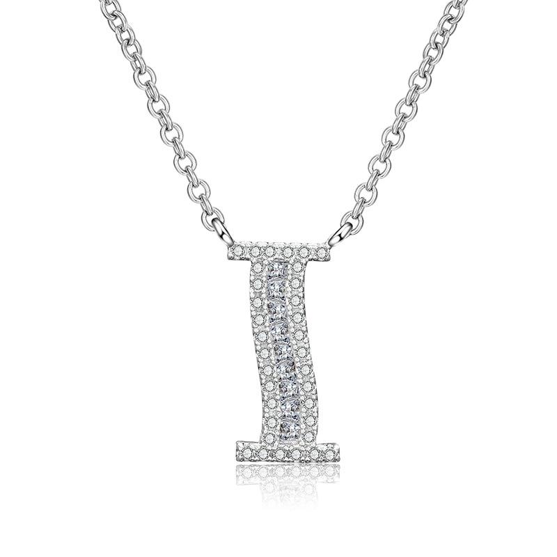 WWJ Collier élégant avec pendentif en zircone cubique brillant avec 26 lettres initiales