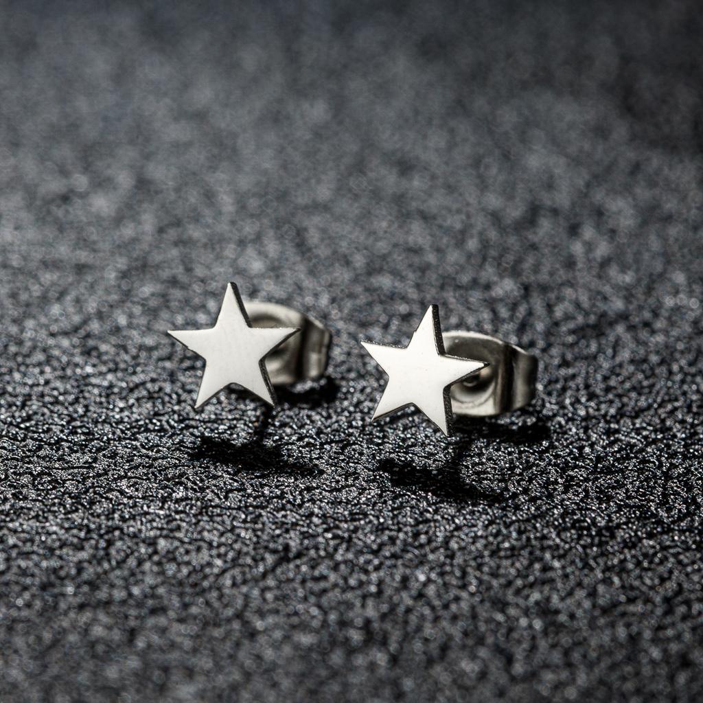 1 Pair New Minimalist Stainless Steel Mini Five-pointed Star Stud Earrings From Japan and South Korea Fashionable Small Earrings