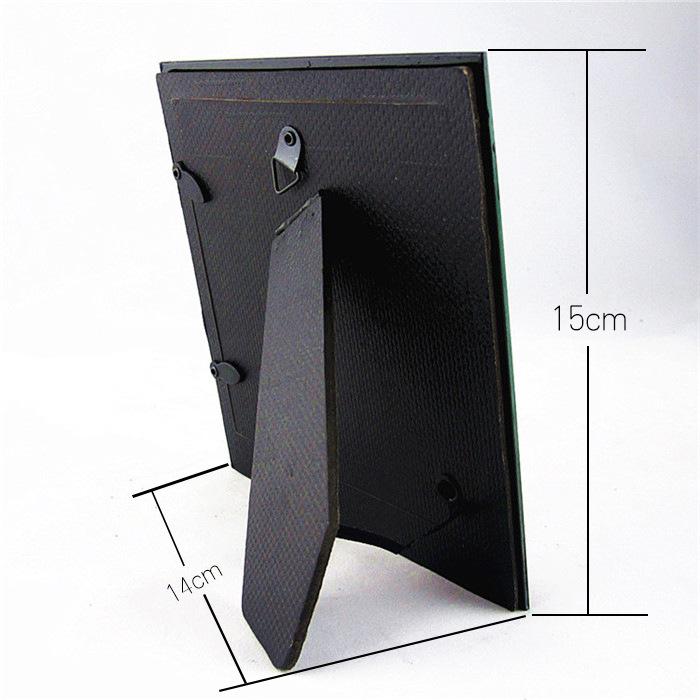 Handmade Chinese Papercut Photo Frame Ornament - Ideal Travel Souvenir or Gift for Foreigners