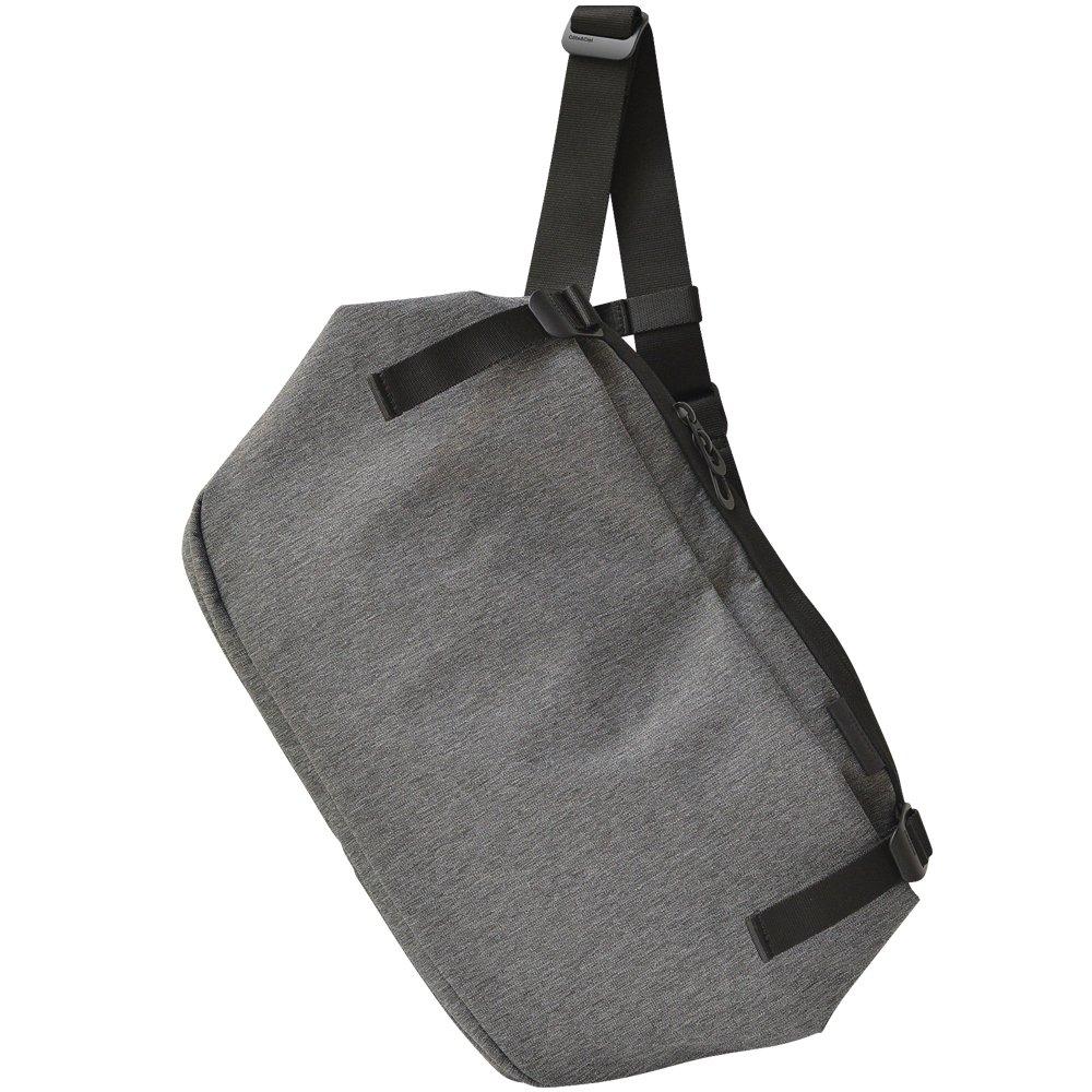 

Рюкзак з екологічної пряжі Squirrel, сумка-месенджер, сумка на плече, лімітована серія для Японії, вільний розмір, меланж чорного кольору [Coat & Ciel]