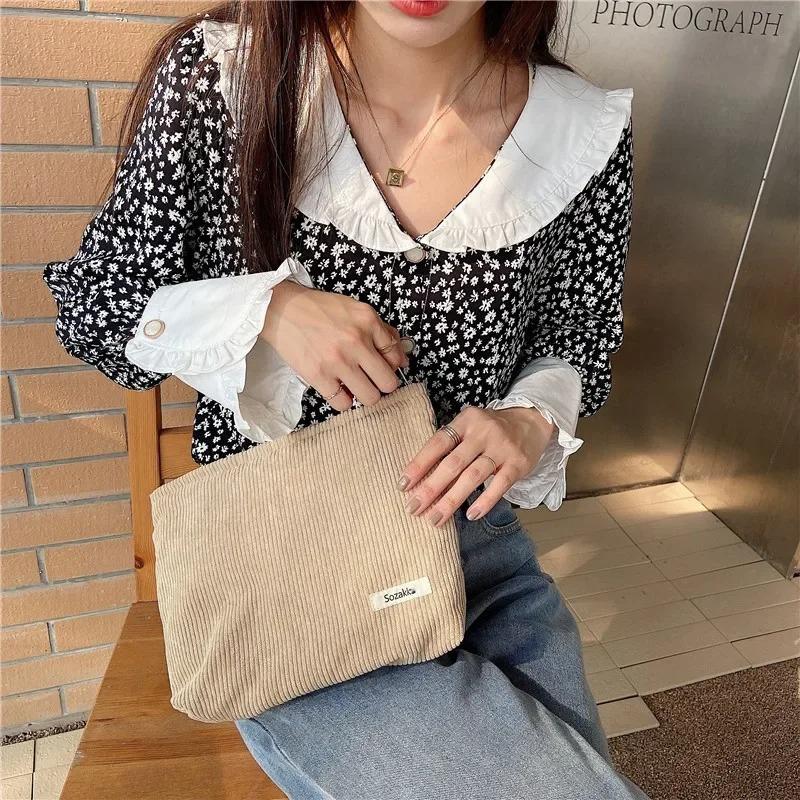 Pink Leopard Print Women's Cosmetic Bag Retro Flower Ladies Small Clutch Purse Travel Handbags Schoolgirl's Pencil Storage Bags
