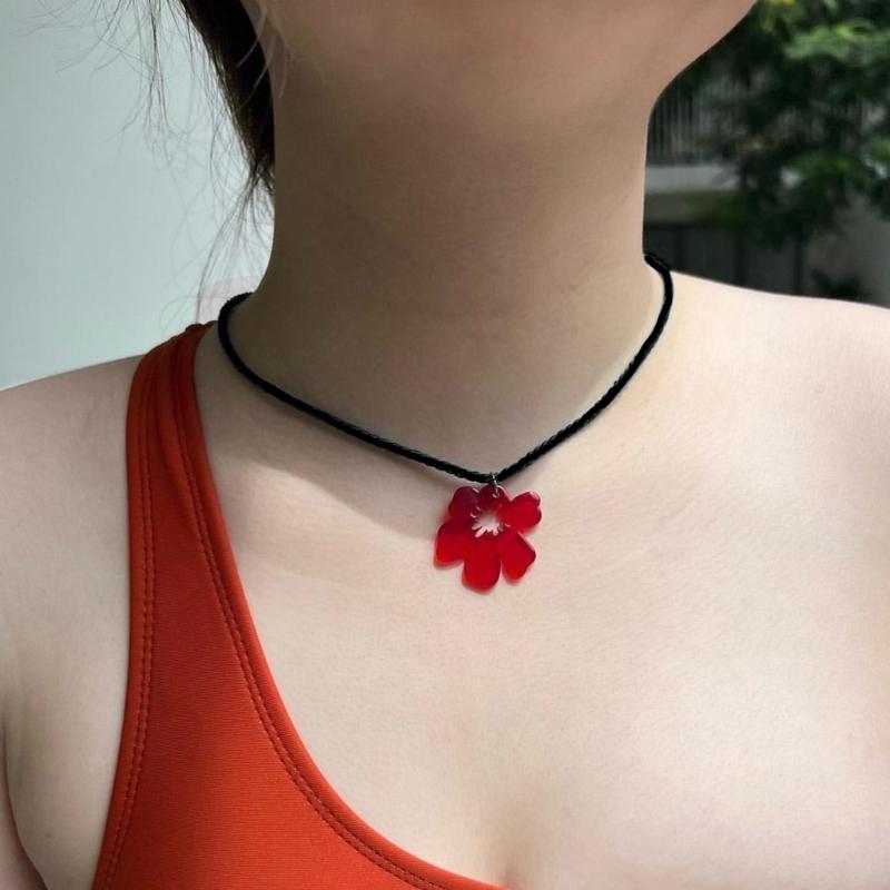 Asymetrické náhrdelníky s květinovým přívěskem Květinový choker Květinový náhrdelník Akrylový materiál Dárek pro ženy dívky