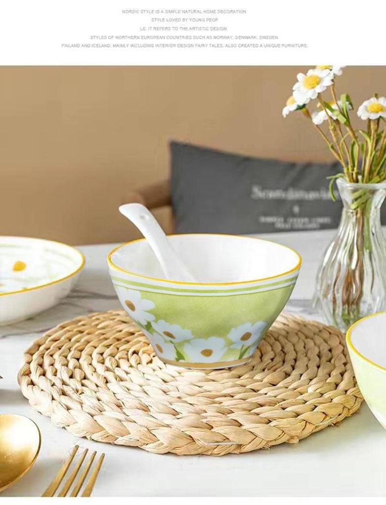 Alice Little Daisy Keramik 4-teiliges Set: 4,7-Zoll Unterglasur-Reisschalen aus Bone China