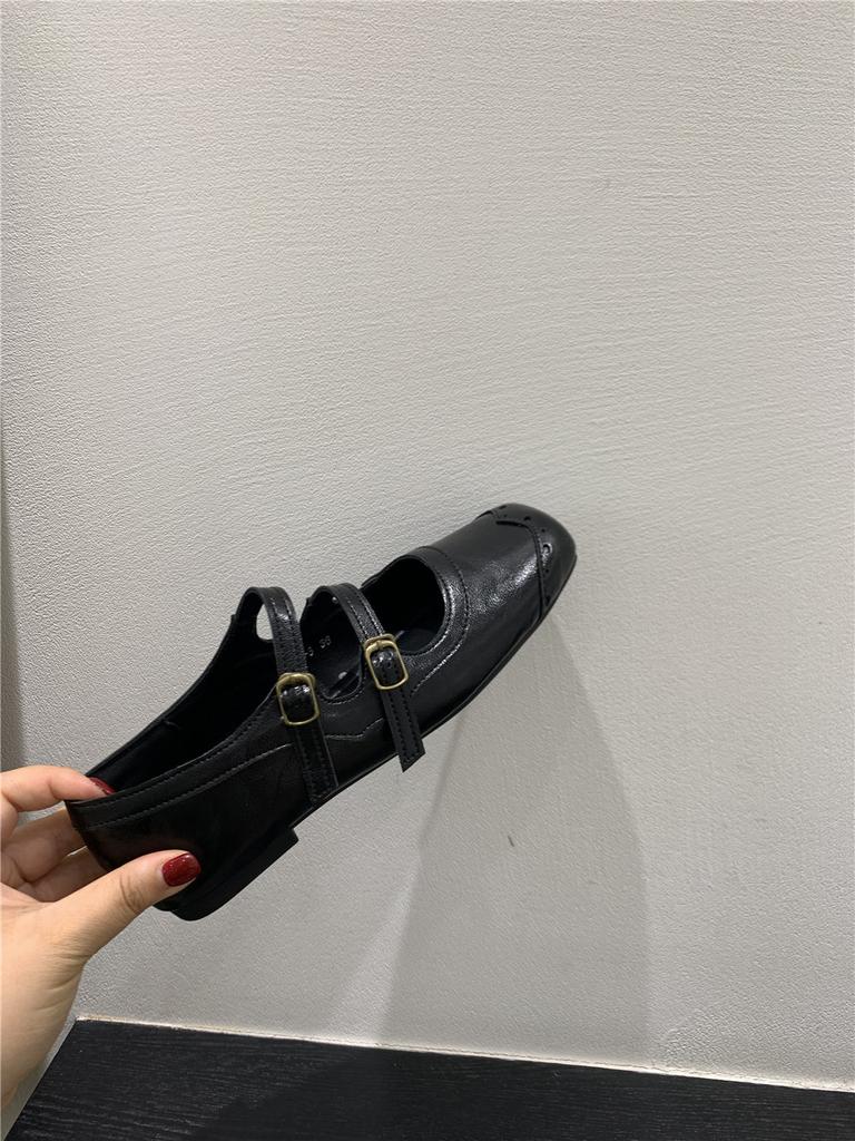 Koreanische Version Nischendesign Sinn flache Mary Jane Schuhe kleine Lederschuhe Herbst und Winter Französisch Retro Doppel Schnalle Einzelne Schuhe Damenschuhe