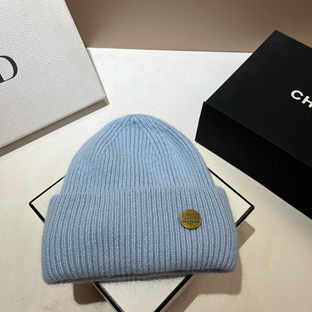 Winter High-Quality Rabbit Fur Knitted Hat Northern Cold Warm Soft Waxy Ear Protection Wool Hat Simple Cold Hat