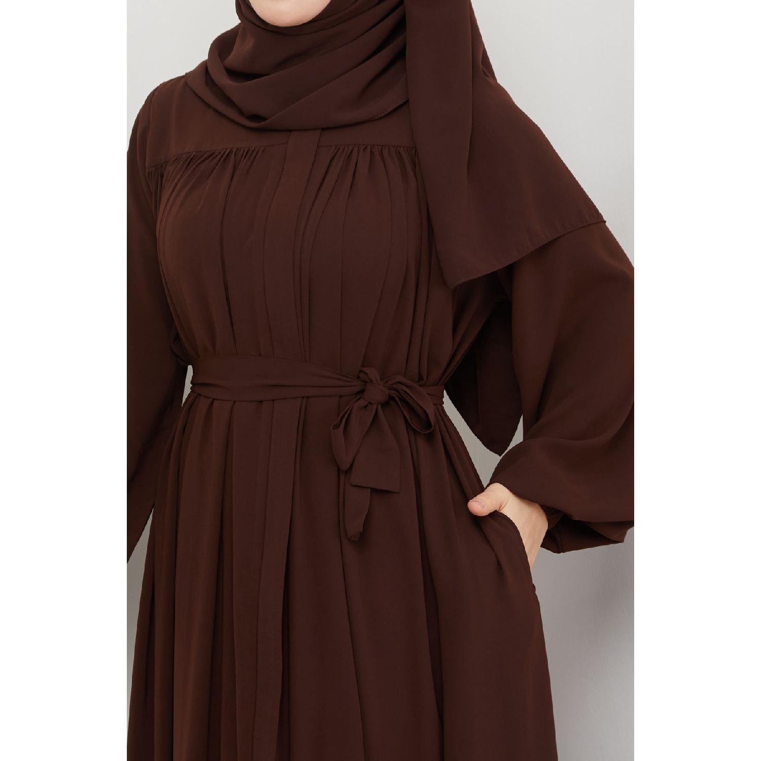 

Ісламський хіджаб Abaya Yoke Gathered Medina Silk Full Hijab 1 Темно-синій