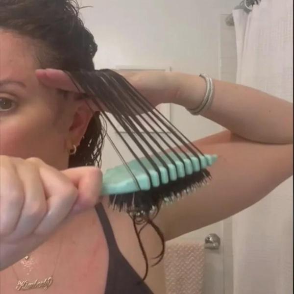 1pc Nylon Bristle Curl Defining Styling Brush for Dry Hair, Anti-frizz Detangling Hairbrush for Men and Women, Enhances Curl Definition and Separation