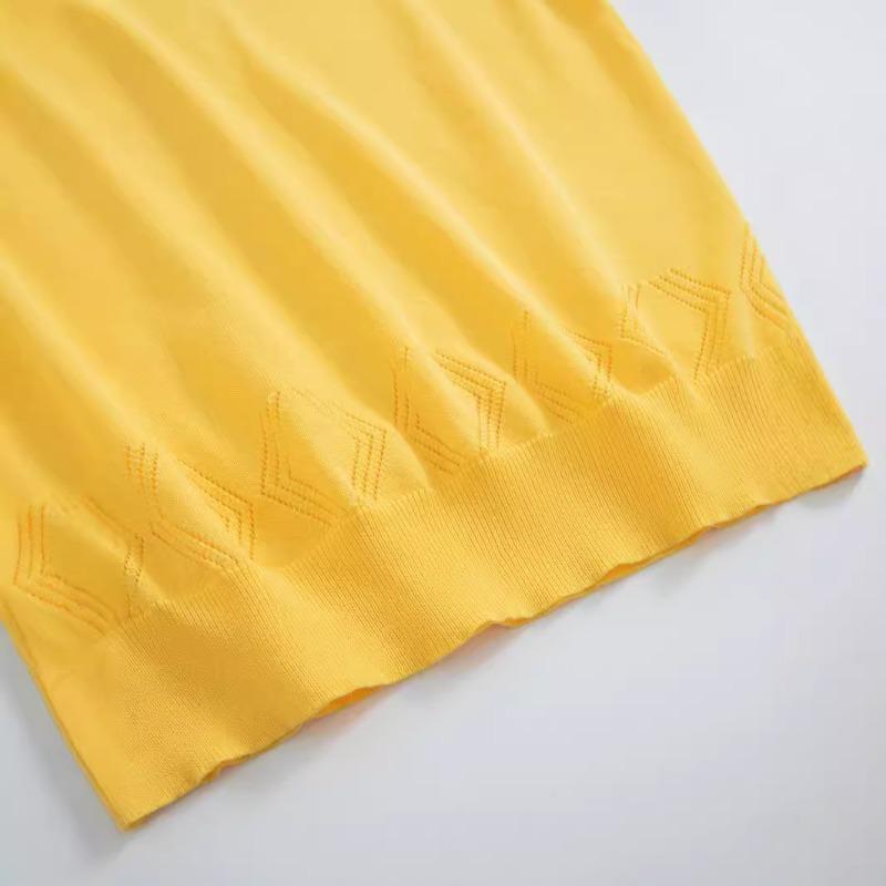 Women's Hollow Feeling Solid Color Round Neck Long Sleeve Top