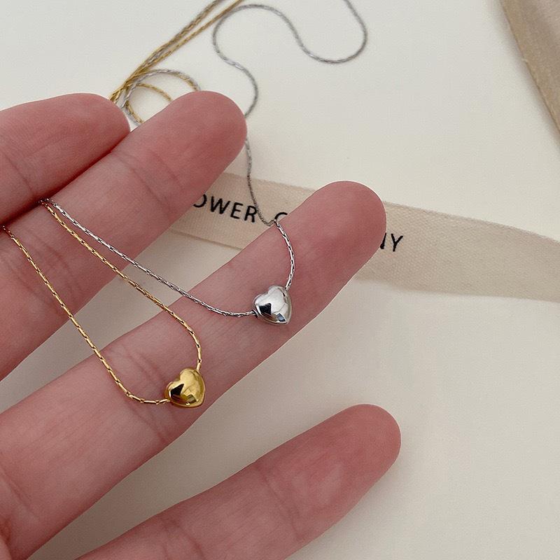 Elegant Niche Light Luxury Heart Pendant Clavicle Necklace