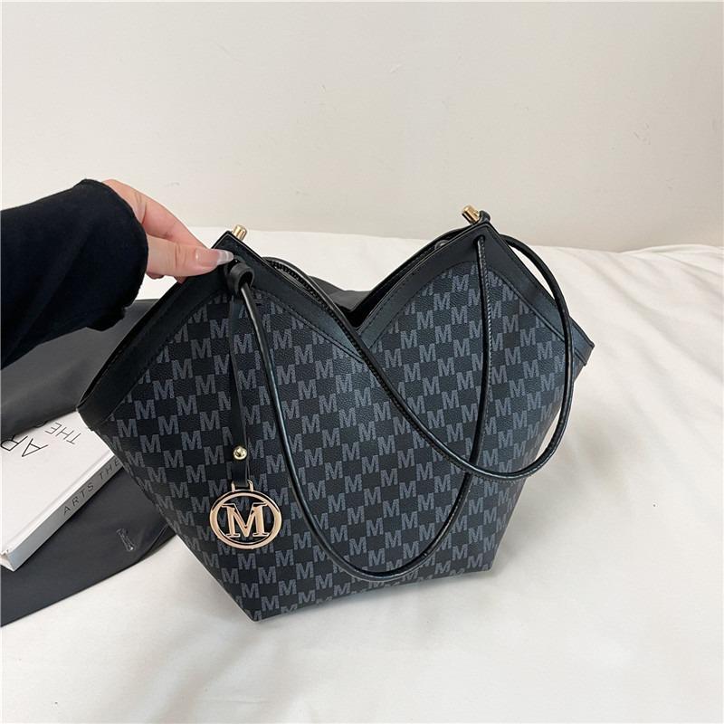 

Trend handbag bag temperament mother women shoulder bag summer new irregular large capacity tote bag