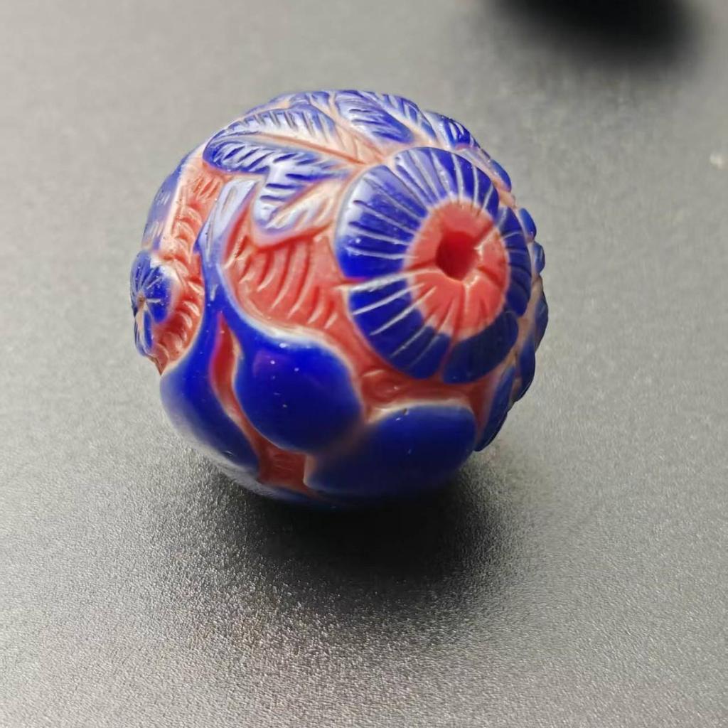 Antique Hand-Carved Multi-Layer Hollow Lampwork Glass Beads, 2.6cm Diameter, Random Patterns, Loose Beads