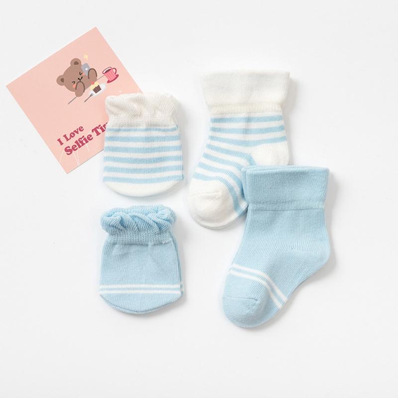 4 Pairs/Set Baby Gloves Socks Bundle 0-3 Months Anti Scratch Soft Mittens Newborn Set Elastic Stockings for Baby Gift