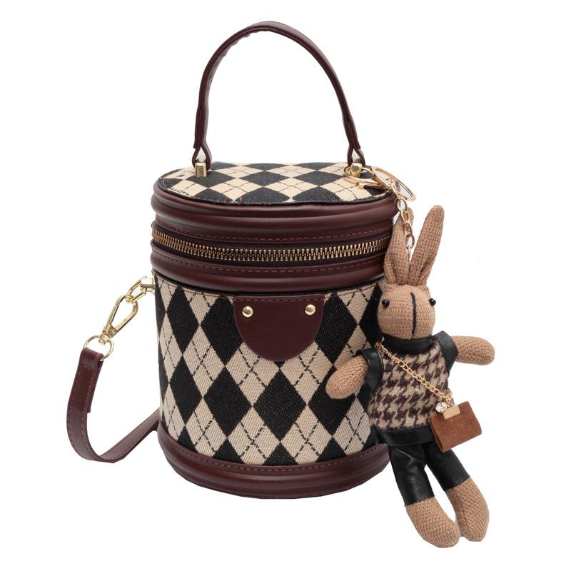 Today's popular small bags for women's spring new fashion niche messenger bags, textured rhombus portable bucket bags