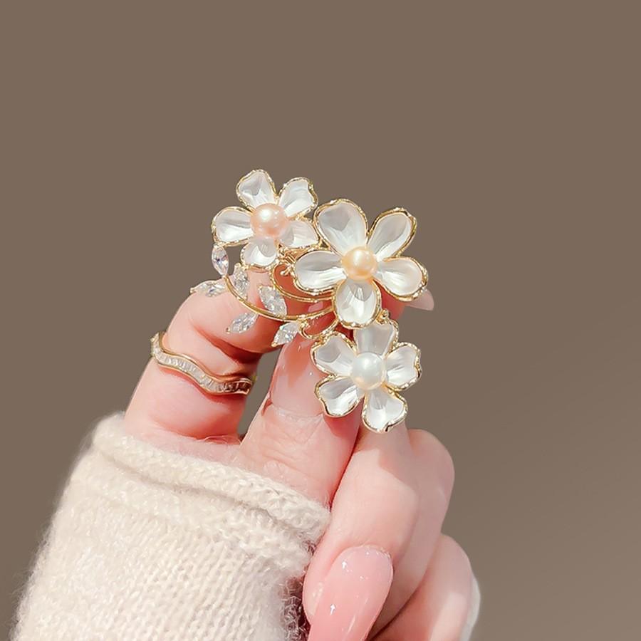 

Китайский цветок жемчужина брошь Высококачественная женственность Элегантная булавка пальто костюм брошь булавка аксессуары