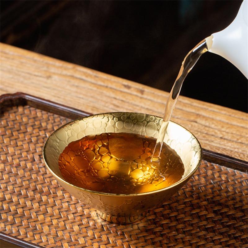 Ceramic Gold Glaze Kung Fu Tea Cup – Handmade Porcelain Small Bowl for Office