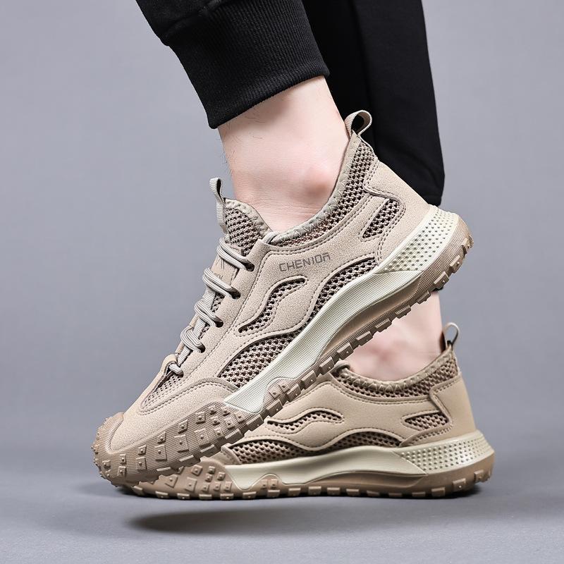 Mesh shoes 2025 fashion summer new trend soft sole comfortable fly-woven breathable deodorant tide shoes sports and leisure shoes