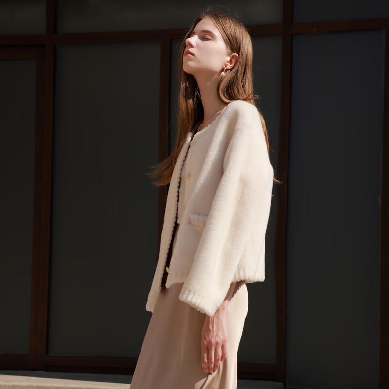 

Sancai Женское 2024 Зимнее Шикарное Шерстяное Короткое Пальто XL