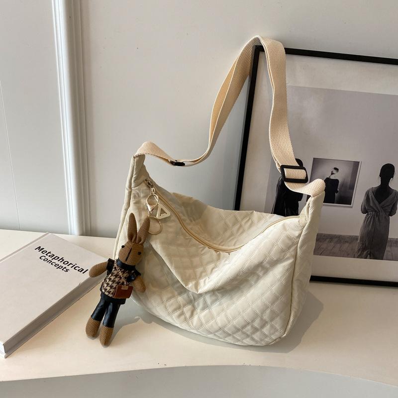 Popular Diamond Dumpling Bag New Fashion Crossbody Bag for Women Ins High-end Niche Shoulder Bag