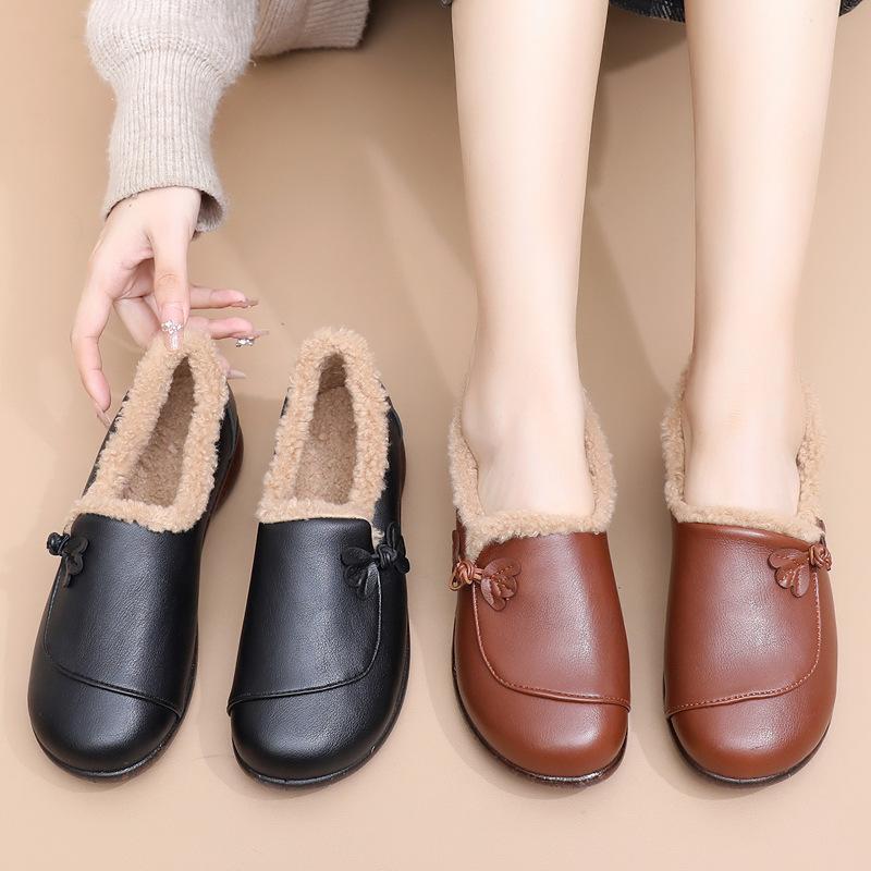 Winter Velvet Beanie Shoes Women's Soft-soled Leather Shoes One Pedal Fluffy Shoes Mother Shoes Cotton Shoes Middle-aged and Elderly Velvet Winter