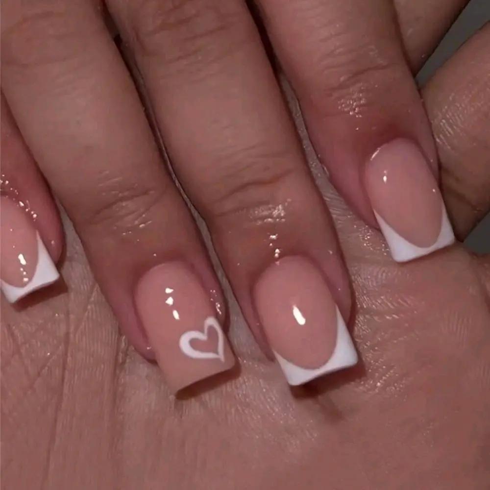 

24Pcs French Heart Design Press On Nails, Short Square with Jelly Glue & File Set розовый