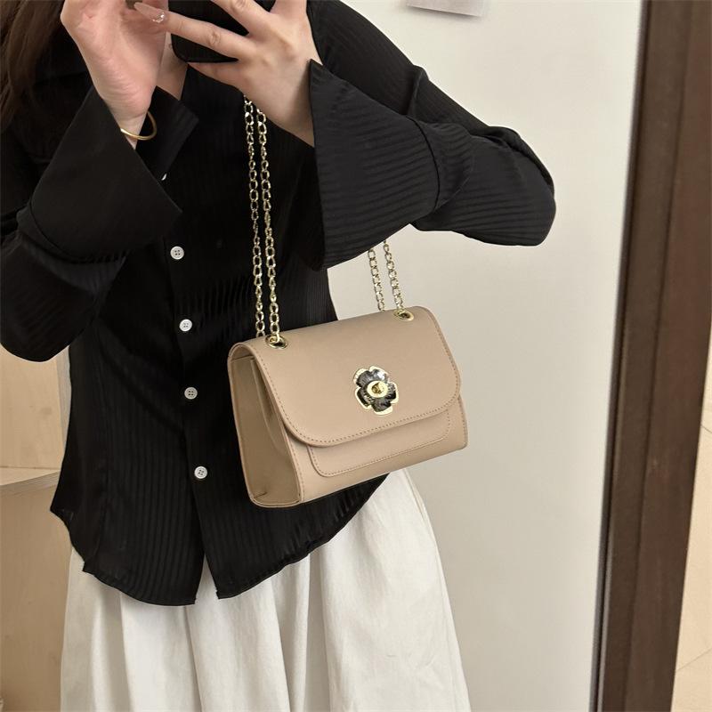 Women'S Bag Simple Solid Color Shoulder Bag Foreign Style Shoulder Bag Versatile Chain Messenger Bag Tide