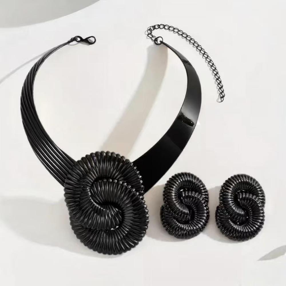 Vintage Geometric Twist Thread Digital Flower Collar Personalized Exaggerated Corrugated Collar Earrings Set