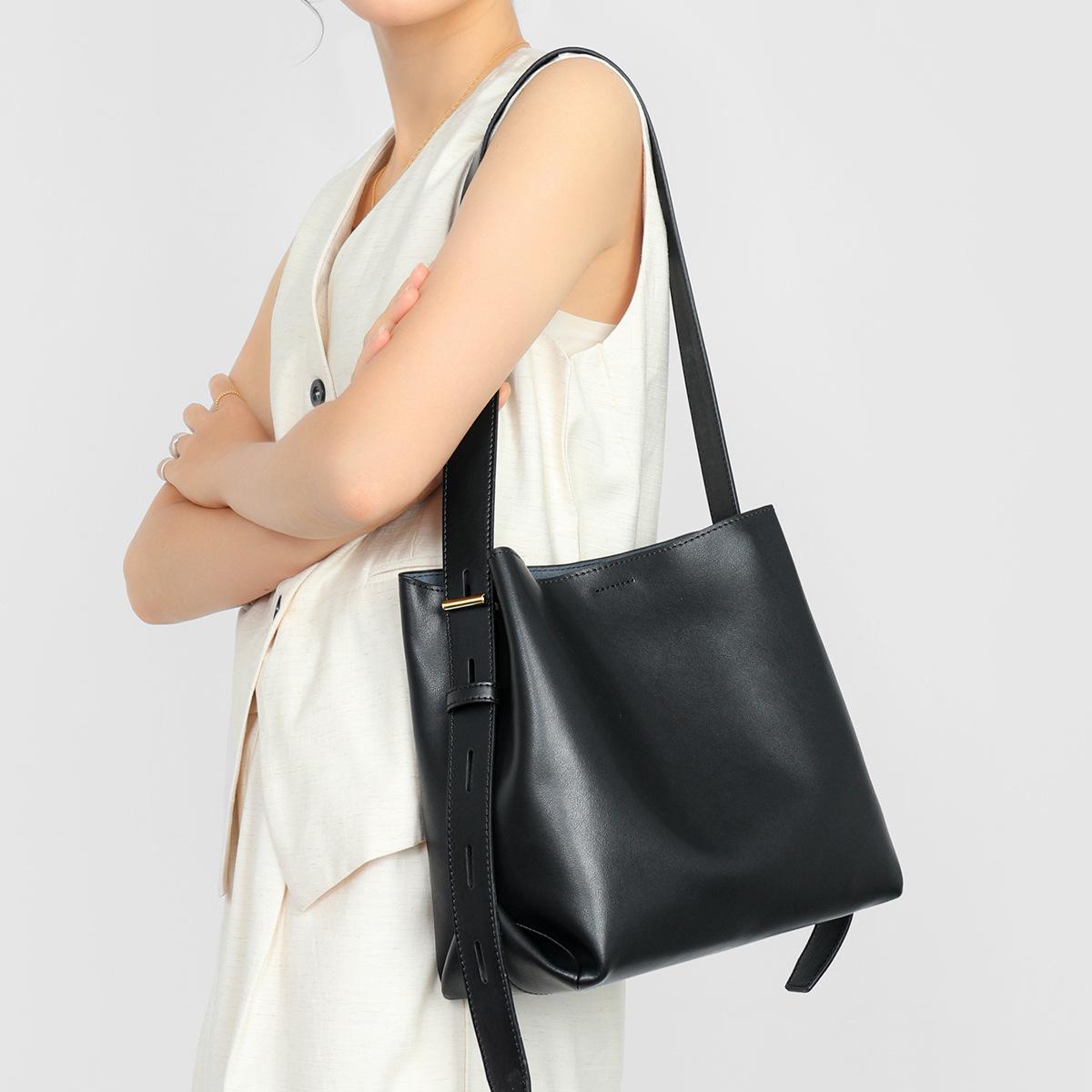 Real Leather Bag, New Korean Niche, High-end, Large Capacity, High-end, Crossbody Bucket Bag чёрный
