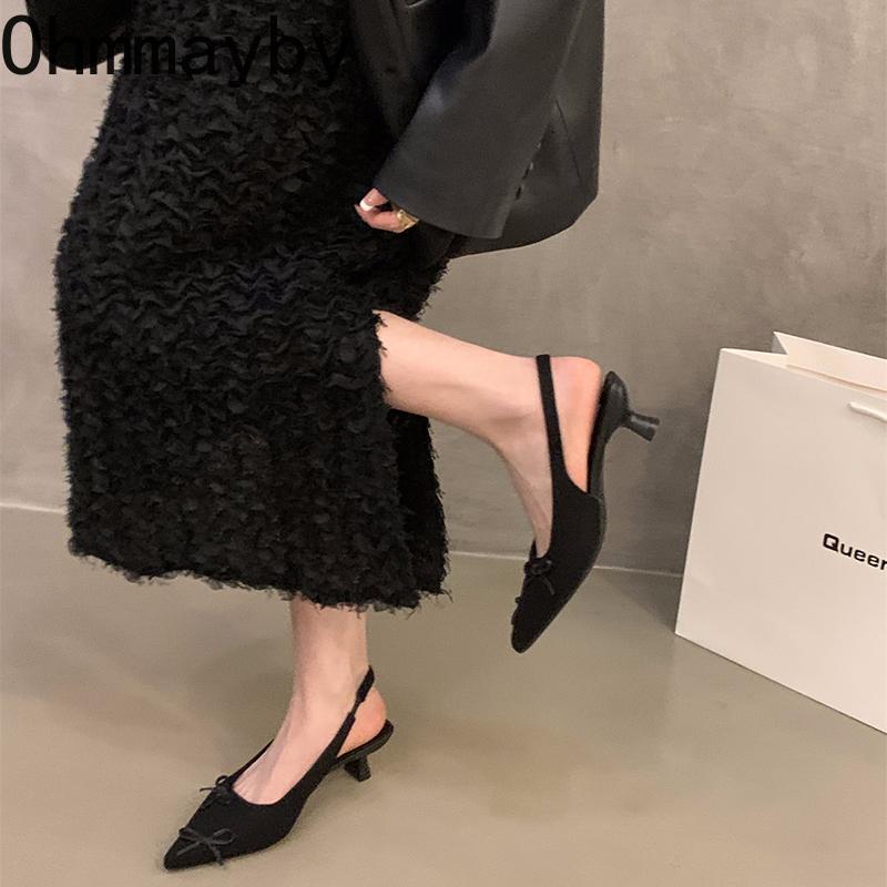 Sommer Damen Sandalen mit niedrigem Absatz, modische spitze Zehenpartie, Slip-On-Schuhe, elegante Pumps für Tanzpartys