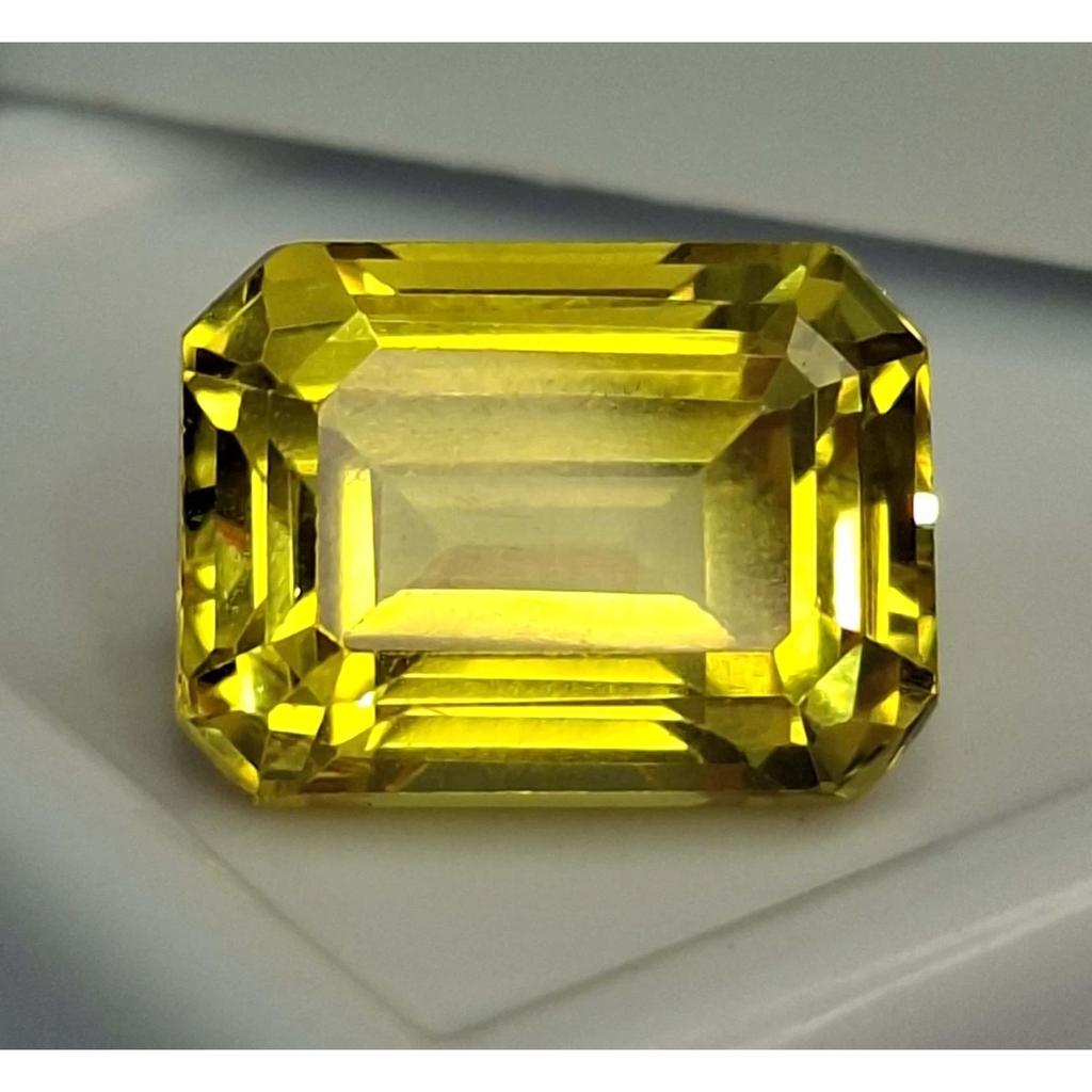 Emerald Cut Natural Yellow Sapphire 7-9 Ct Beautiful Certified Loose Gemstone