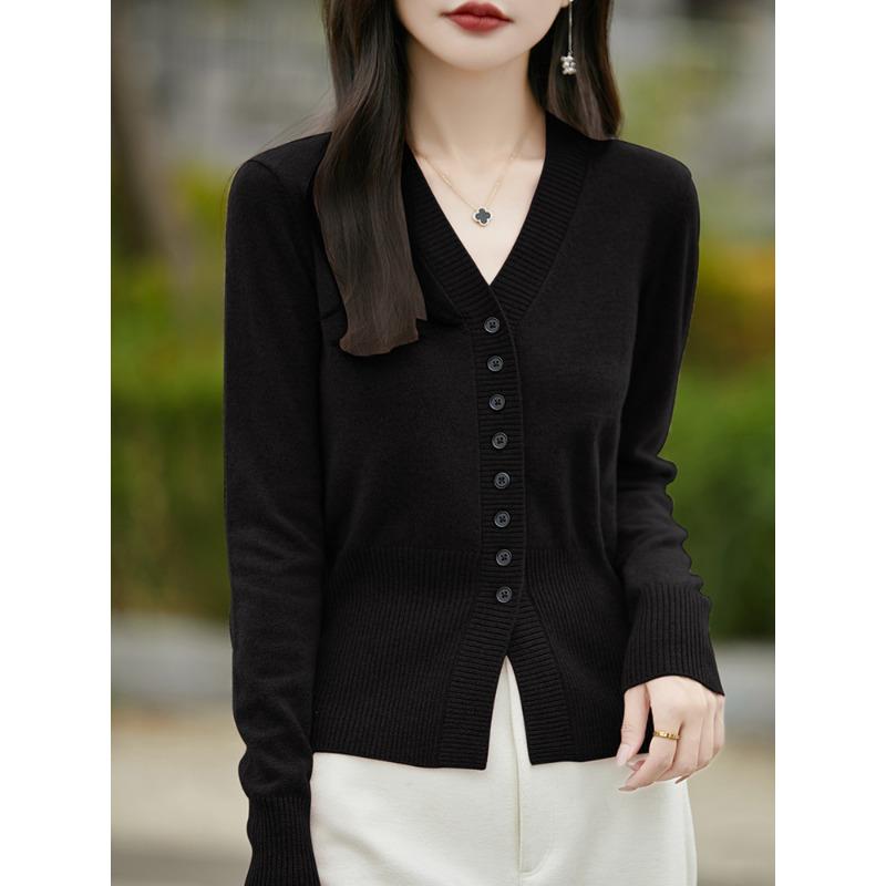 Autumn and winter new women's knitted sweater V-neck cardigan sweater women's imitation wool coat batch