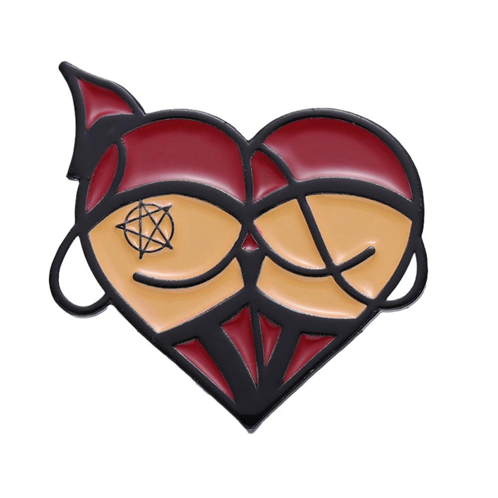 Personalized and creative Halloween brooch, spider, bat, pumpkin, metal badge, heart-shaped design, accessory, alloy badge