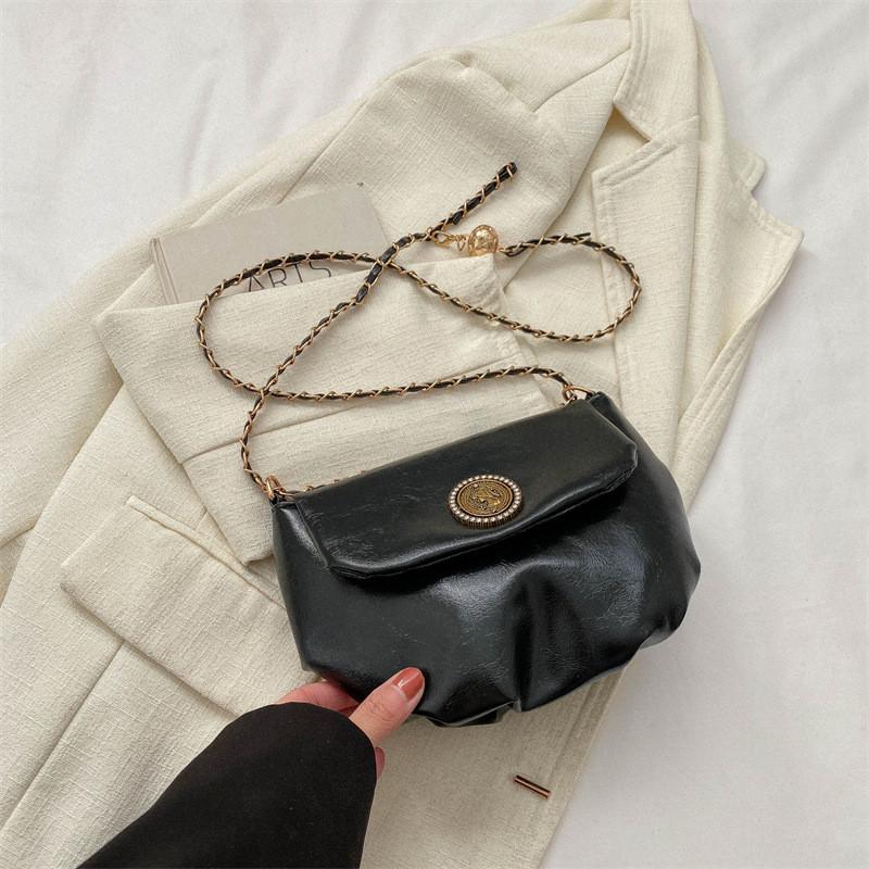 

Trendy Minimalist Pu Saddle Bag For Women With Magnetic Closure Ideal For Winter чёрный