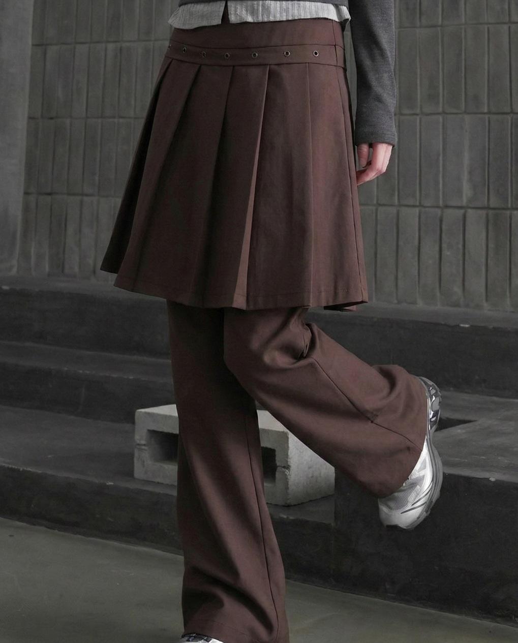 

Spring Korean Style Faux Two-Piece Pleated Skirt Hem Flare Pants for Women - 3 Colors Available One Size темно-коричневого кольору