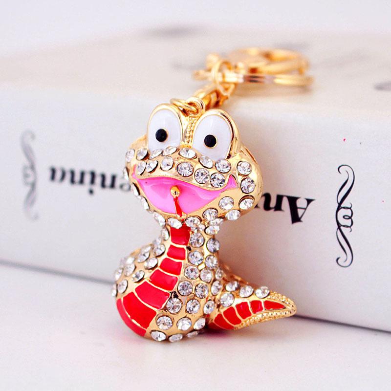 Creative Twelve Zodiac Animal Metal Keychain: Pig, Rabbit, Ox, Horse Pendant - Cute Jewelry Gift