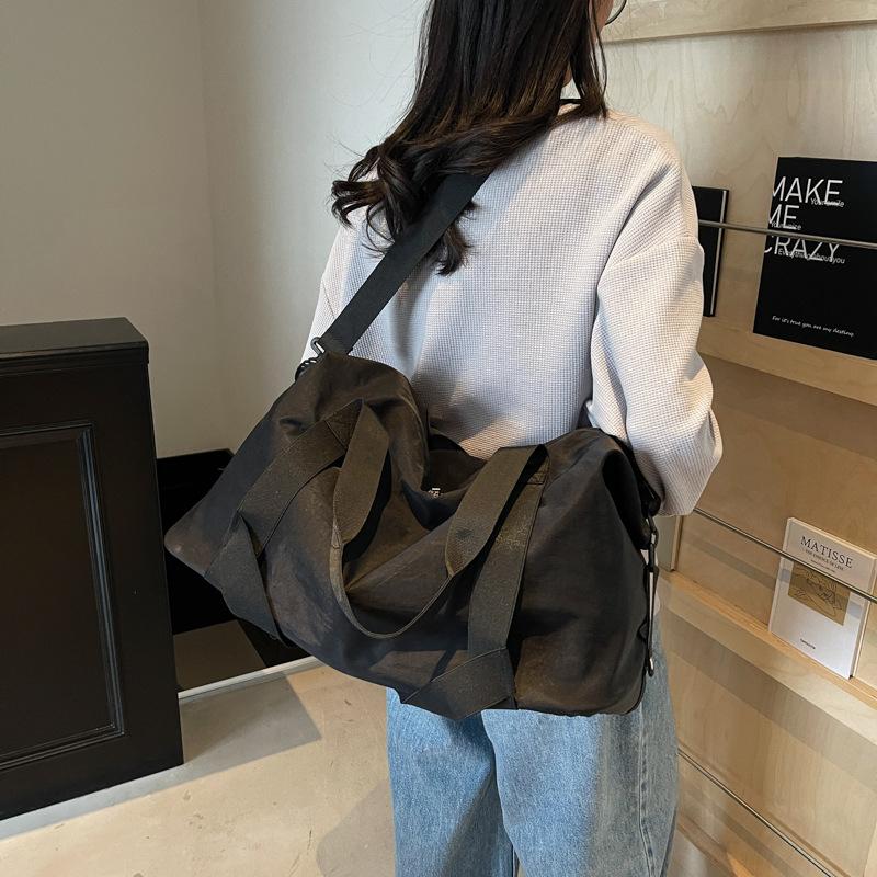 Solid Color Large Capacity Tote Bag Sports Fitness Messenger Bag Women's Dance Yoga Storage Bag Short Trip Tote Bag