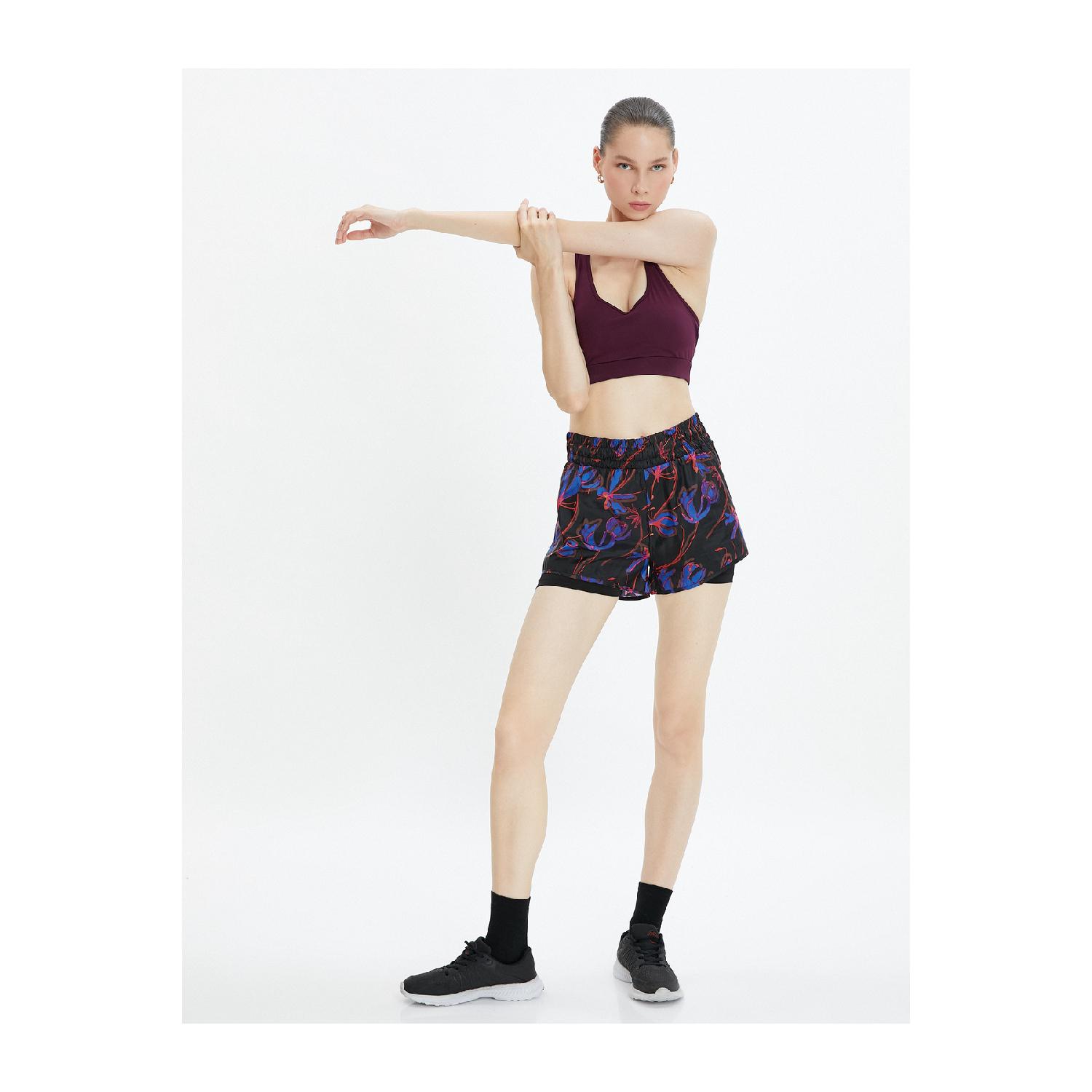 

Спортивный бюстгальтер с U-образным вырезом, приталенный крой, открытый