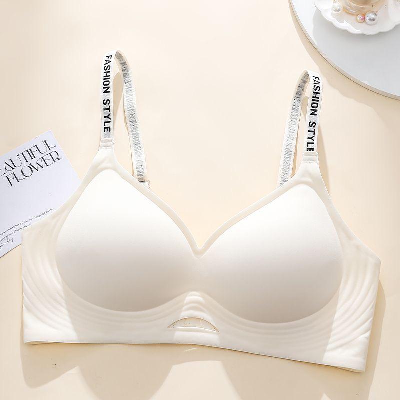 Seamless Push-Up Bra for Small Busts – Uplift Support, Anti-Sagging, Elegant Back Design