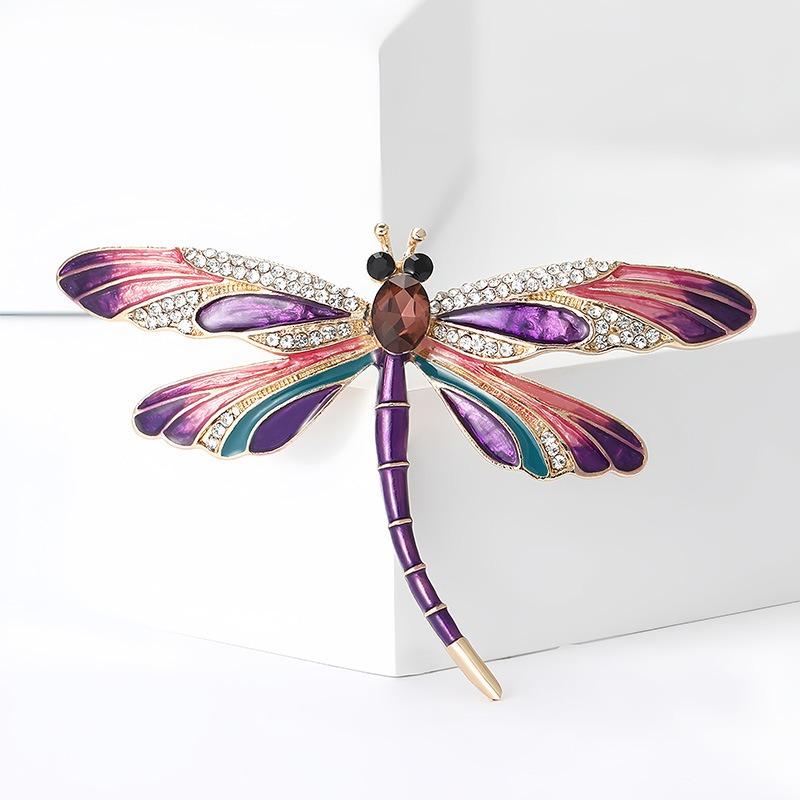 Fashionable Dragonfly Brooch - Classic Insect Pin Perfect Fashion Accessory and Gift for Women