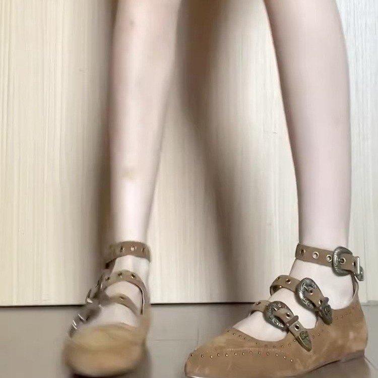Sheepskin~ inner height increase fashion rivet pointed belt buckle Mary Jane shoes women's 2025 new retro versatile single shoes