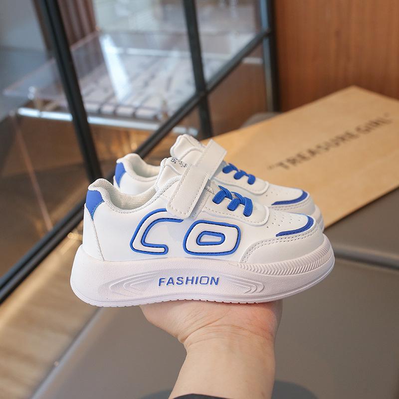 2026 Neue Kinder Ledersportschuhe - Trendige Frühjahrs- & Herbst-Freizeitschuhe für Jungen & Mädchen