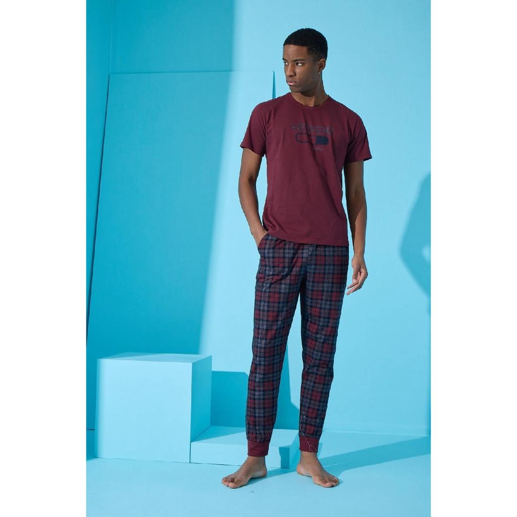 Marineblaues kurzärmliges Herren-Pyjama-Set mit Wochenend-Print
