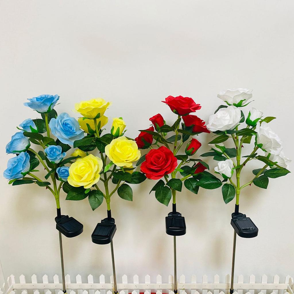 5-Pack Solar Rose Lights, Realistic LED Flowers, Waterproof Outdoor Solar Garden Lights for Yard Patio Lawn Decor