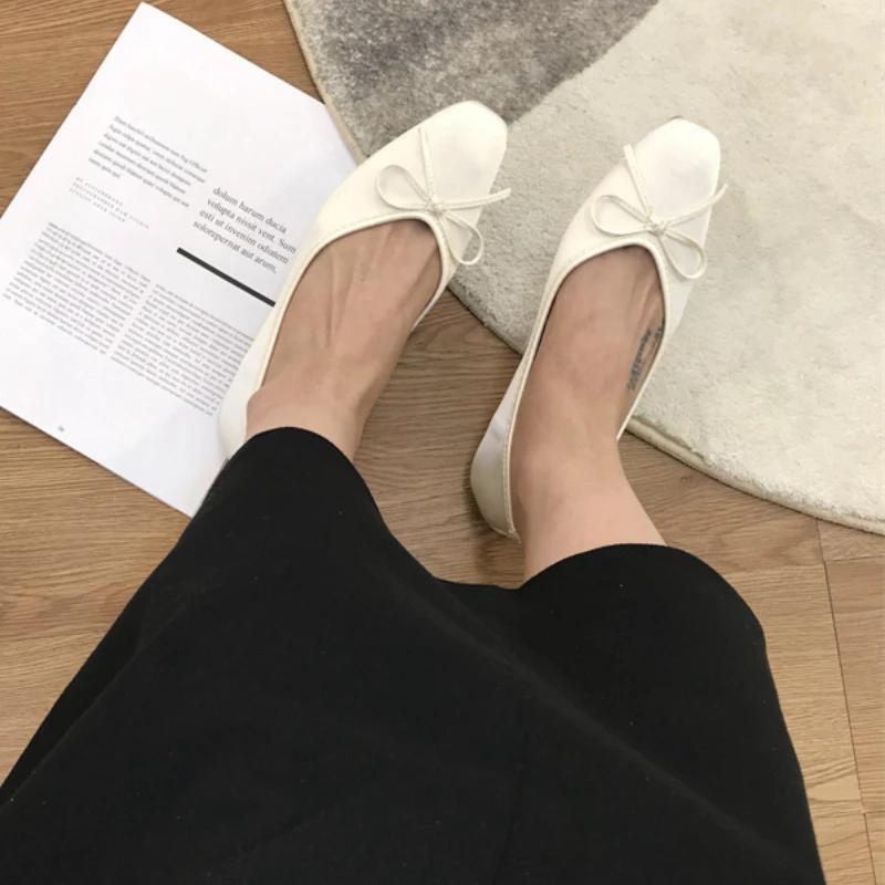 Fashion Luxury Lace Tie Leg Silk Ballet Flats Woman Square Toe Bowknot Ballerinas Ladies Wedding Mary Janes Shoes Woman Shoes