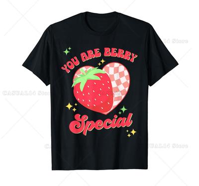 Du bist Beeren-speziell Süßes Retro Valentinstags Erdbeer-T-Shirt Süßes Retro Valentinstags Erdbeer-T-Shirt