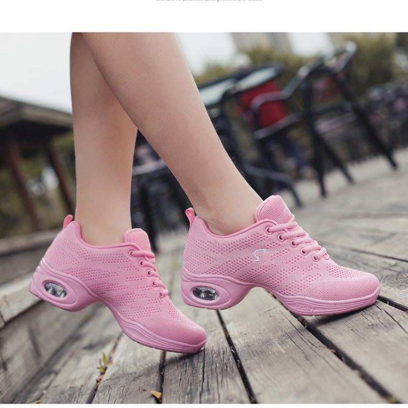  Woman New Dance Shoes Girls Sports Soft Outsole Breath Women Practice Dancing Shoe Modern Jazz Ballet Shoes Sneakers
